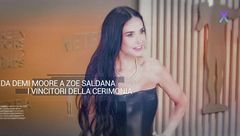 Alla cerimonia dei SAG Awards 2025 i look delle star incantano i fotografi. Il rosa e il vintage conquistano il red carpet. Il nero è ancora maestro di eleganza.