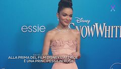 Rachel Zegler, i suoi look da Biancaneve