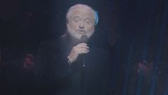 Amedeo Minghi, il video di "La vita è fatta così"