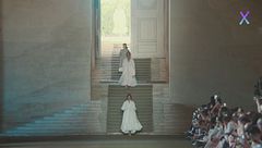 La moda contadina di Jacquemus incanta Versailles