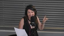 Cristina D'Avena canta Abbronzatissima