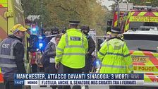 Breaking News delle 14.00 | Manchester, attacco davanti Sinagoga: 3 morti