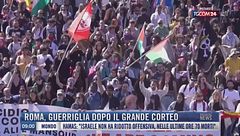 Breaking News delle 09.00 | Roma, guerriglia dopo il grande corteo