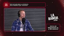 Mara Venier presenta gli ospiti di Domenica In