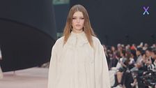 Il bianco illumina il guardaroba dell'inverno