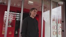Modric in visita ai ragazzi del settore giovanile del Milan: che festa!