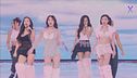 Madison Beer, le TWICE, Karol G e Missy Elliott infiammano il Victoria's Secret Fashion Show 2025