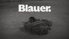 Blauer nello sguardo di Bruce Weber: legami familiari e connessioni profonde per l'Autunno-Inverno 2025-2026