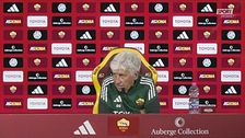 Gasperini in conferenza stampa: il siparietto col gatto in sala stampa Roma
