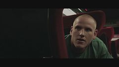 Ore 15:17 - Attacco al treno