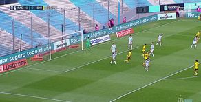 Il Racing del presidente Milito batte il Defensa e vola verso i playoff