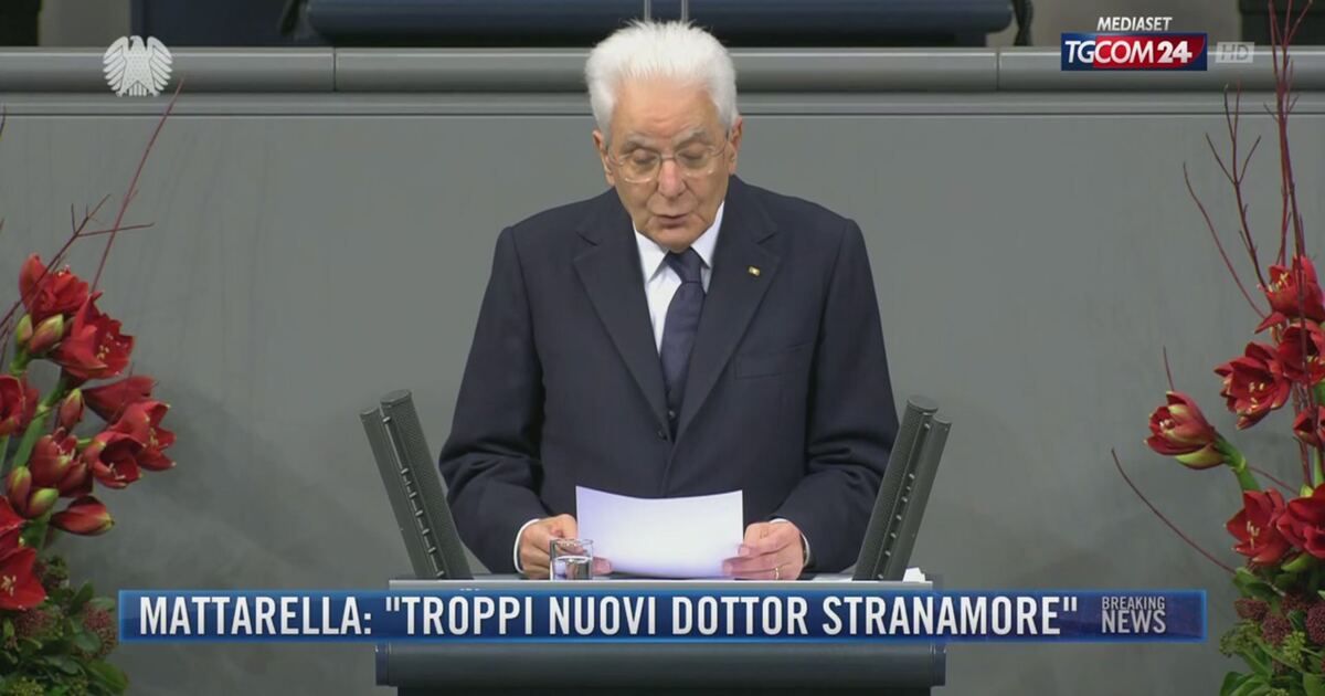 Tgcom24: Breaking News delle 21.30 | Mattarella: 