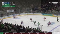 Romanov, che botta contro la balaustra