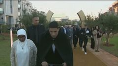 Pallone d'oro africano, Hakimi lo ritira...in monopattino