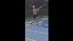 Tennis: Jannik Sinner a Dubai, iniziata la marcia verso l'Australian Open 2026