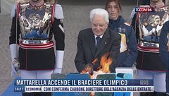 Breaking News delle 14.00 | Mattarella accende il braciere olimpico