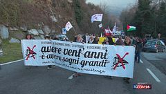 Manifestanti No-Tav in corteo per l'8 dicembre