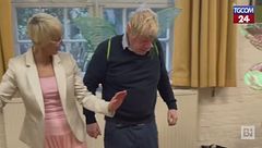 Londra, Boris Johnson si trasforma in folletto per il compleanno della figlia