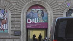 La mostra Dalí. Rivoluzione e Tradizione a Palazzo Cipolla