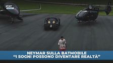 Neymar sulla batmobile