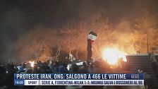 Breaking News delle 18.00 | Proteste Iran, Ong: salgono a 466 le vittime
