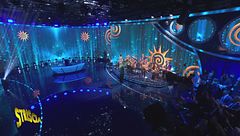 Conferenza stampa 38ª edizione di Striscia la notizia: l'ingresso di Antonio Ricci in studio e la band di Demo Morselli