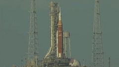 La Nasa "scalda i motori": ultimi preparativi della missione Artemis II