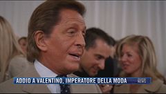 Breaking News delle 21.30 | Addio a Valentino, imperatore della moda
