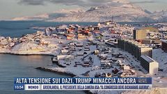 Breaking News delle 11.00 | Alta tensione sui dazi, Trump minaccia ancora