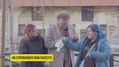 Vincenzo Albano incontra due vittime di un esperimento del mago Forest