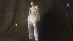 È il tailleur la nuova uniforme da sposa