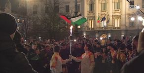 Pennetta e Schiavone tedofore a Milano