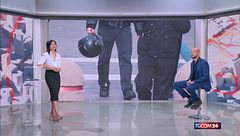 "Rapinato e picchiato sul treno da una gang di nordafricani"