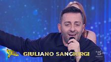 Giuliano Sangiorgi canta "Fritto Misto" del Gabibbo