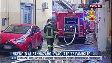 Breaking News delle 14.00 | Incendio al Sannazaro, evacuate 22 famiglie