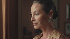 Moda e cinema, "La prima impressione": il mini film con Christy Turlington