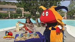 Da Velina di Striscia a conduttrice di Paperissima Sprint: ecco Giorgia Palmas insieme al Gabibbo