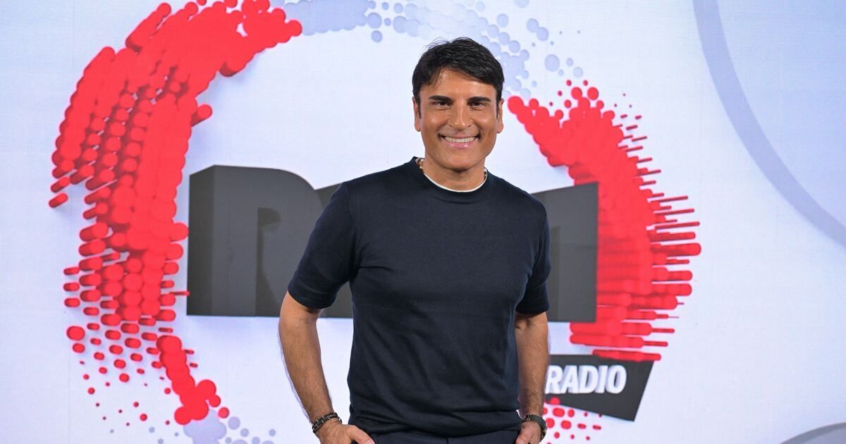 R101: Melita Toniolo intervista Sal Da Vinci Video | Mediaset Infinity