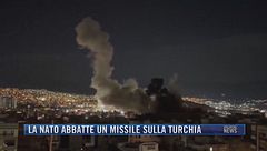 Breaking News delle 21.30 | La Nato abbatte un missile sulla Turchia