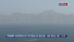Breaking News delle 21.30 | Trump autorizza petrolio russo, ira dell'Ue
