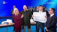 Mara Venier fulmina Teo Mammucari in diretta: «Sei un pirla!»