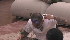 Il gioco della bottiglia in testa