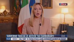 Breaking News delle 14.00 | Governo taglia le accise su carburanti
