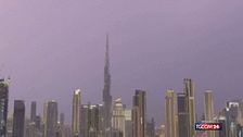 Dubai, piove sul bagnato: violenti temporali, città allagata