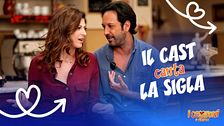 Il cast canta l'iconica sigla