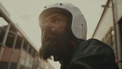 Stealth, il casco stroboscopico di Holyfreedom
