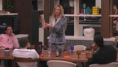 Paola e Antonella: un teso scontro serale