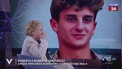 Roberta e Roberto Venturelli sul figlio Alessandro scomparso: "Non è più vita questa"