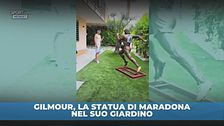 Gilmour, ma cosa fai? Statua di Maradona in giardino