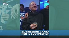 Ipswich in Premier: Ed Sheeran si unisce alla festa nello spogliatoio